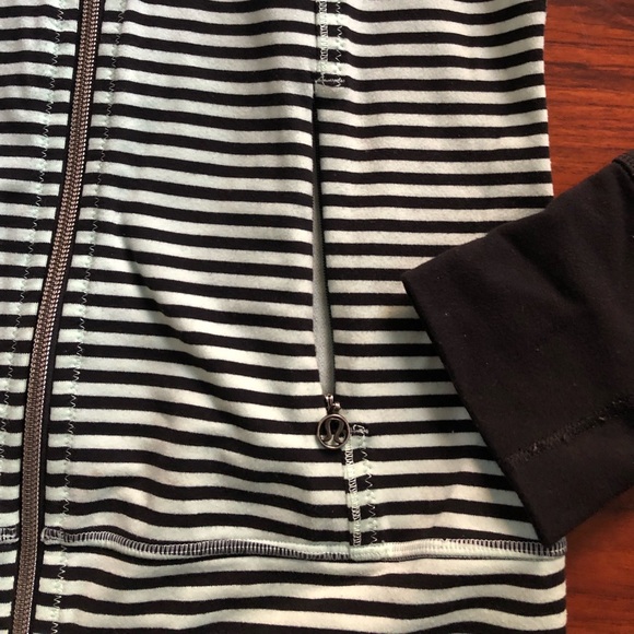 Lululemon Daily Yoga Jacket - Picture 8 of 12